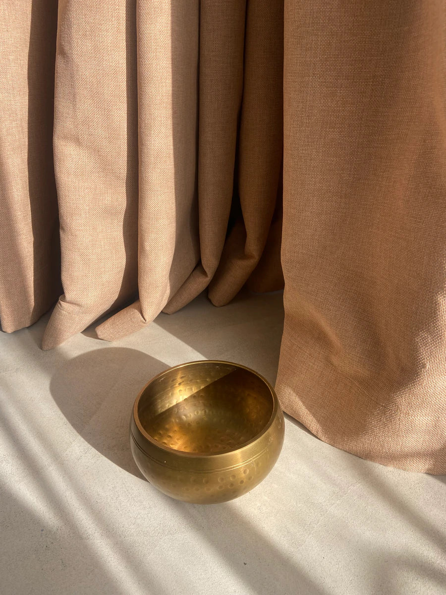 bol mallet sound bath soundbath méditation yoga relaxation sounds  sisters astrologie wellness karma spirituality spiritualité astrology lifestyle crystals energy énergie