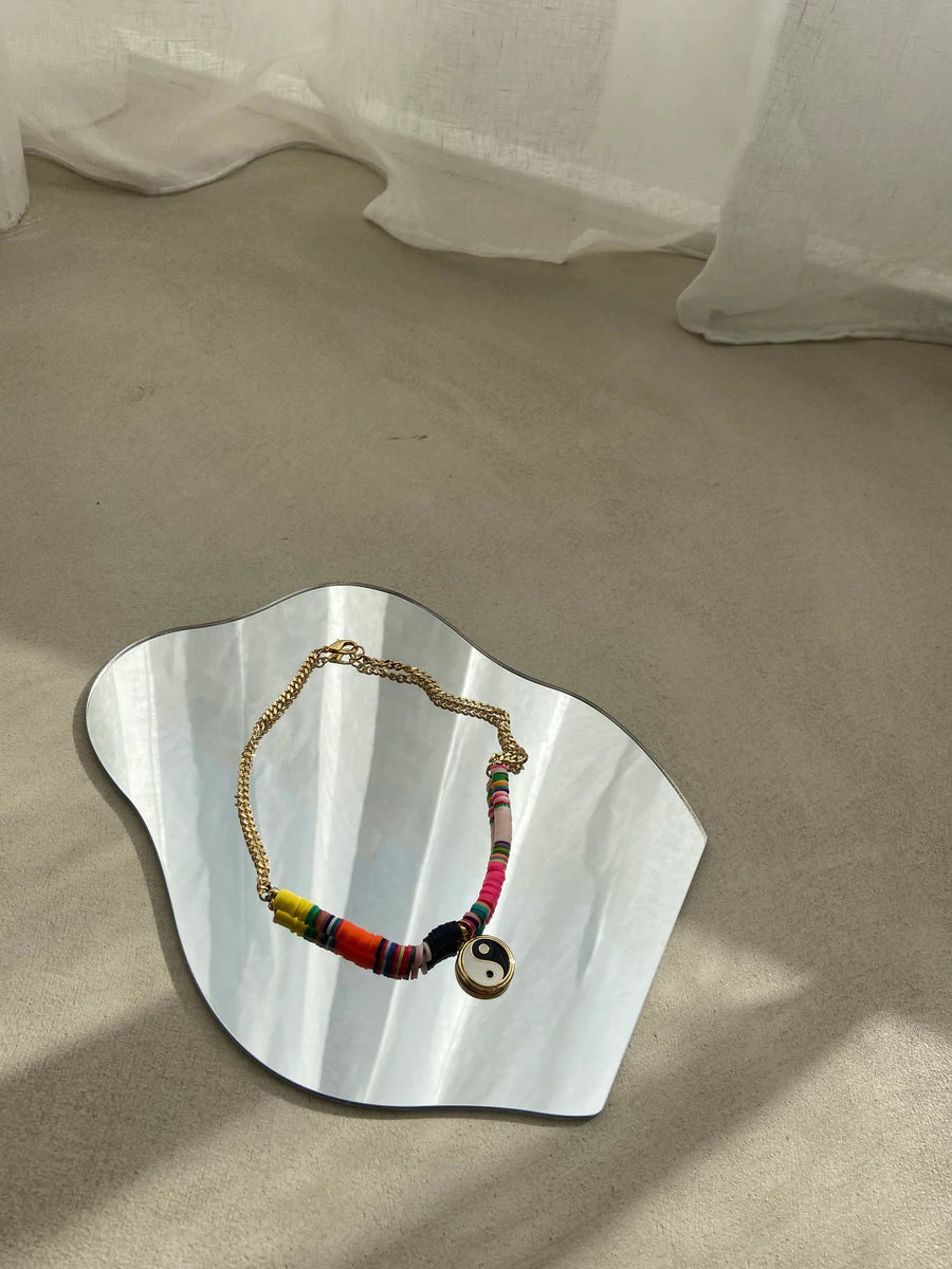 collier yin yang black sisters astrologie wellness karma spirituality spiritualité astrology lifestyle crystals energy énergie