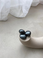 hématite sisters astrologie wellness karma spirituality spiritualité astrology lifestyle crystals energy énergie