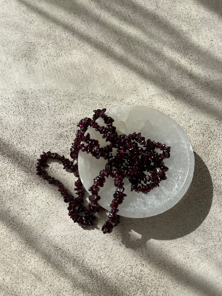BRACELET FRAGMENTS GRENAT : ASSURANCE